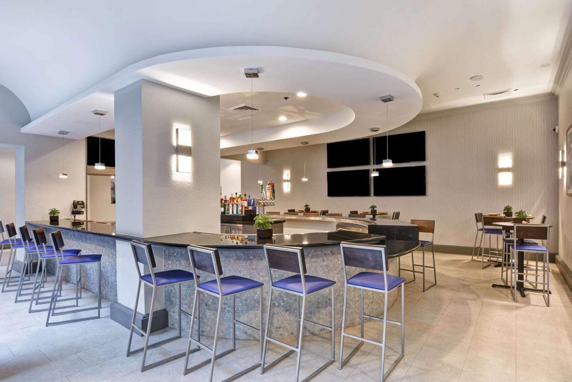 Embassy Suites By Hilton Miami International Airport Miami Springs Ngoại thất bức ảnh