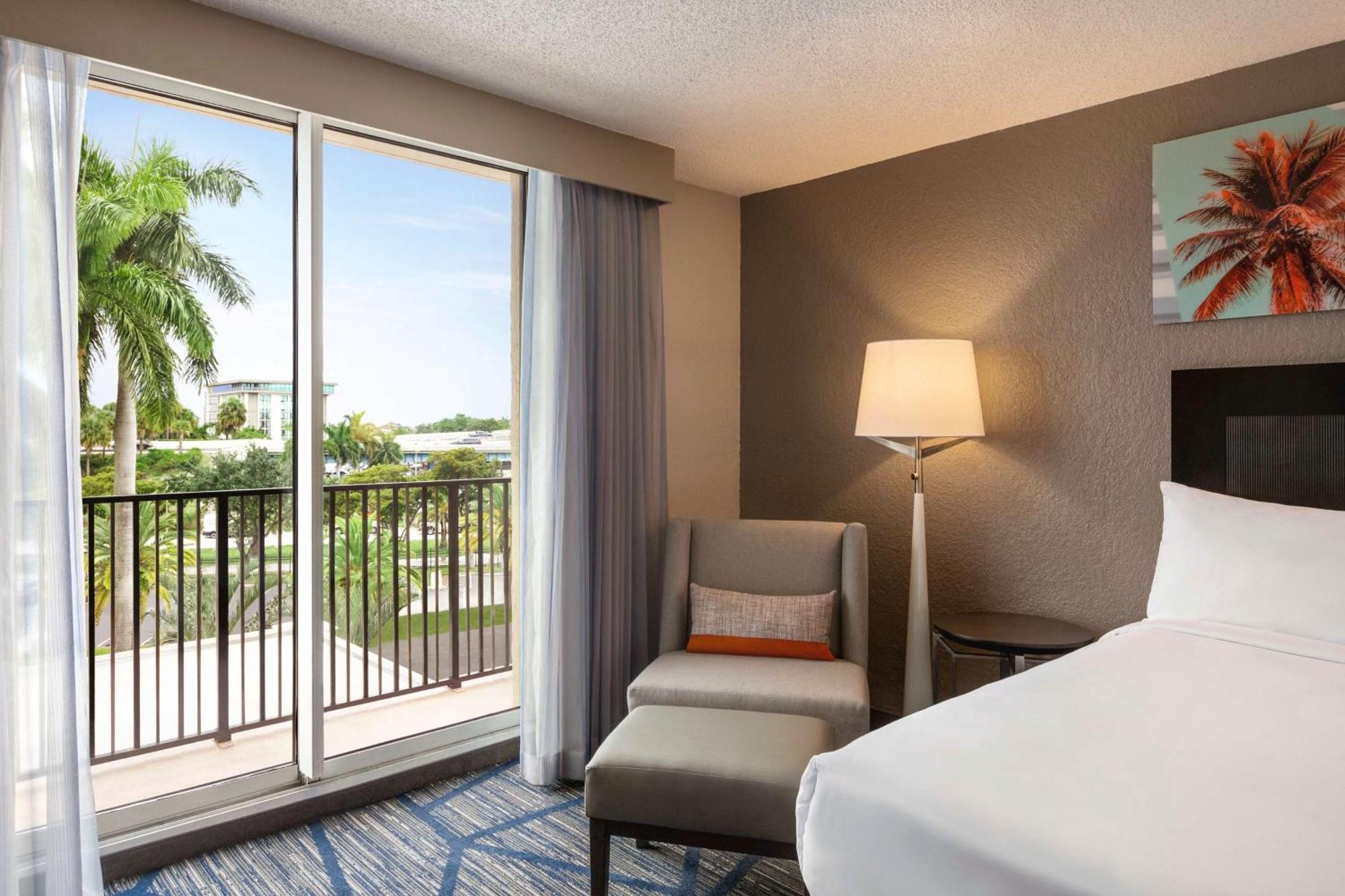 Embassy Suites By Hilton Miami International Airport Miami Springs Ngoại thất bức ảnh
