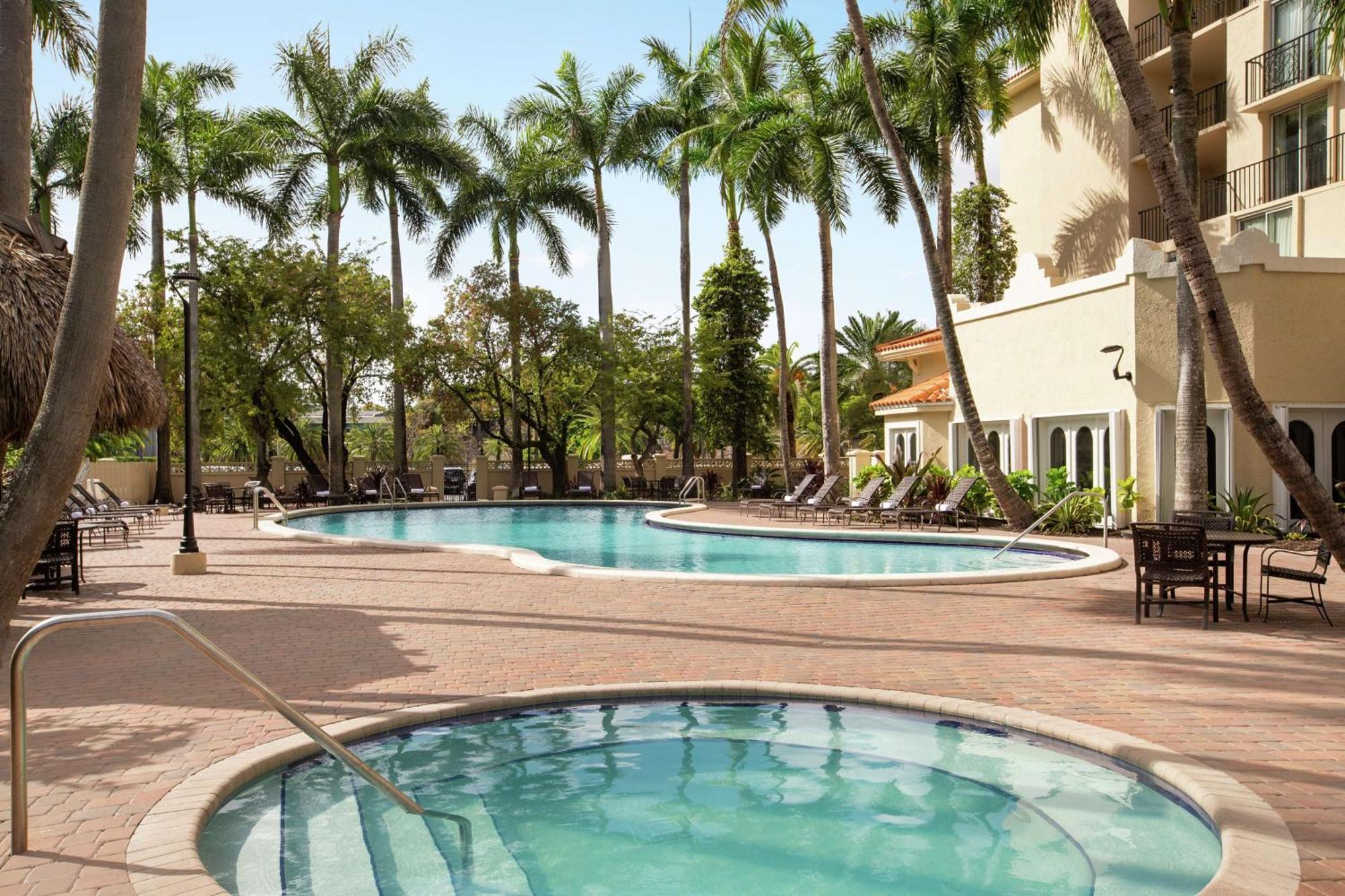 Embassy Suites By Hilton Miami International Airport Miami Springs Ngoại thất bức ảnh